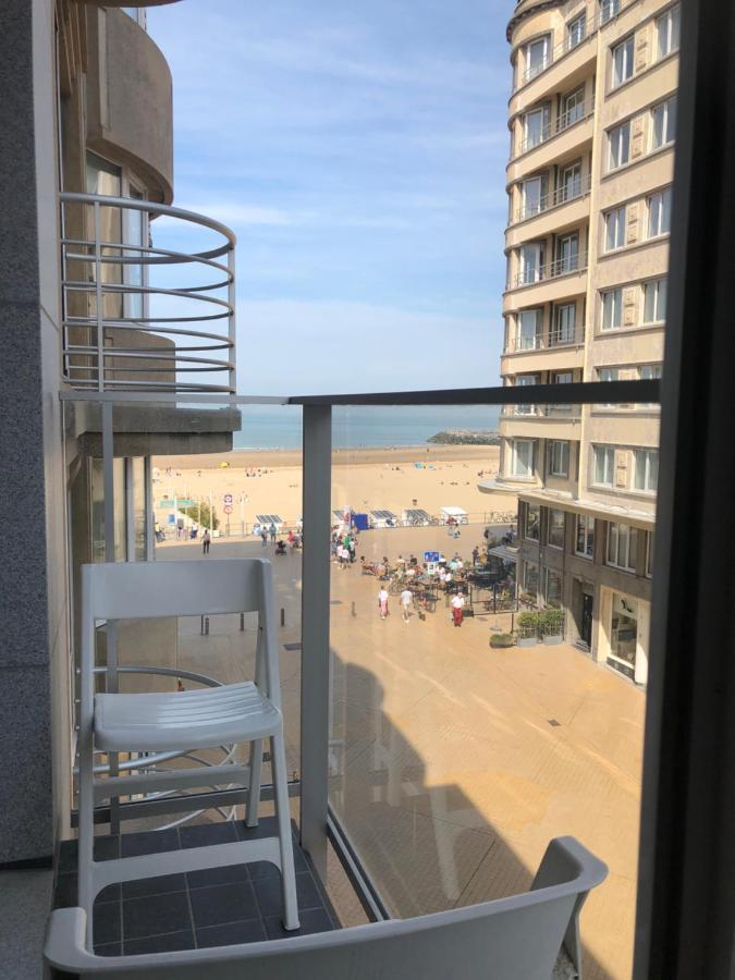 Modern Apartment At 2 Steps From Beach Остенде Екстериор снимка
