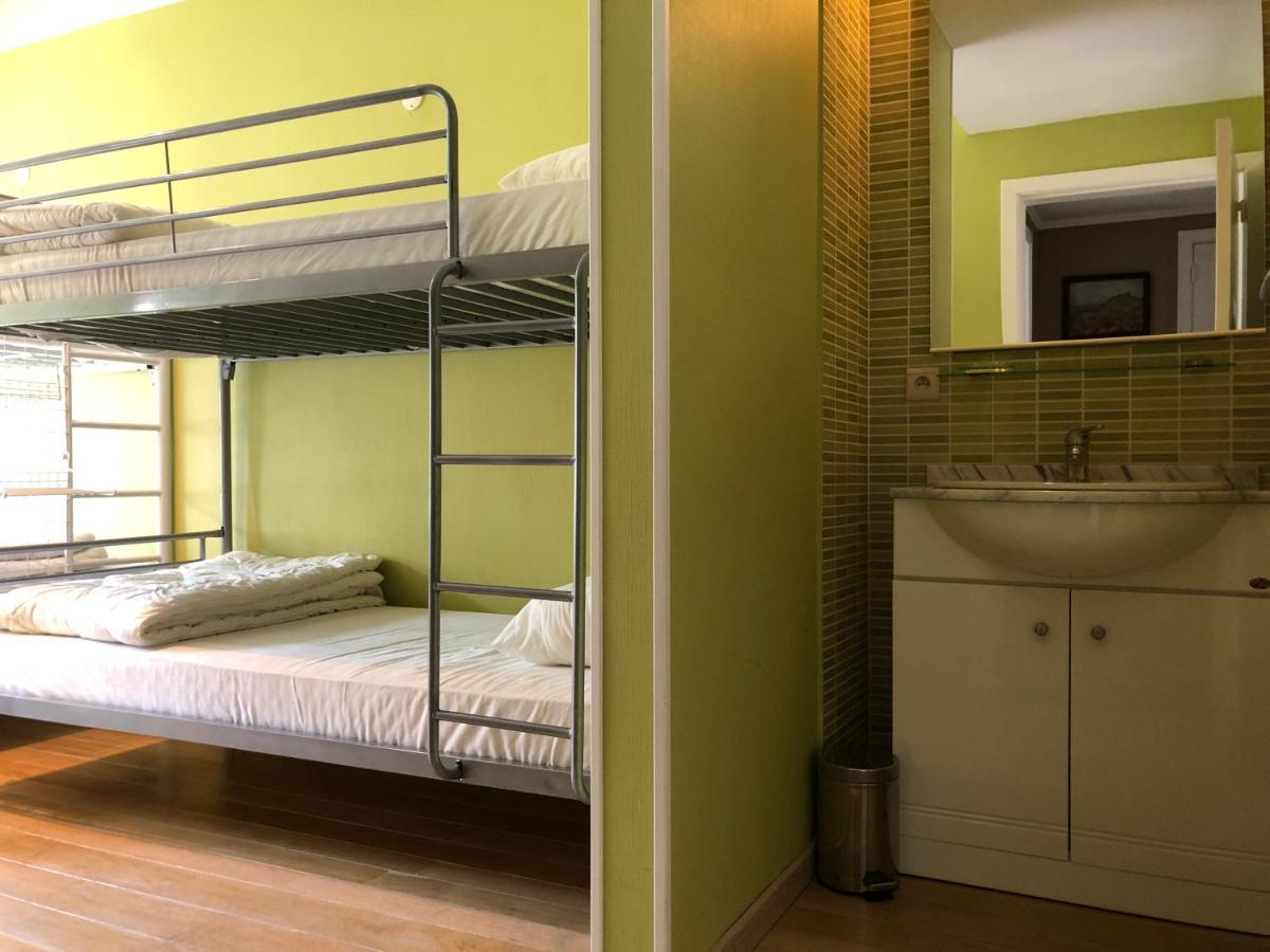 Modern Apartment At 2 Steps From Beach Остенде Екстериор снимка